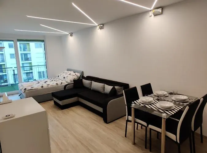 Pirat Apartman Lägenhet Siófok