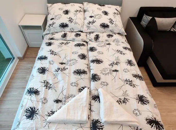 Pirat Apartman Lägenhet Siófok